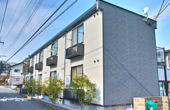 外壁リフォームで築年数を感じさせないアパートに変身 | 横浜で外壁塗装をするなら長期間安心なミライズリフォーム